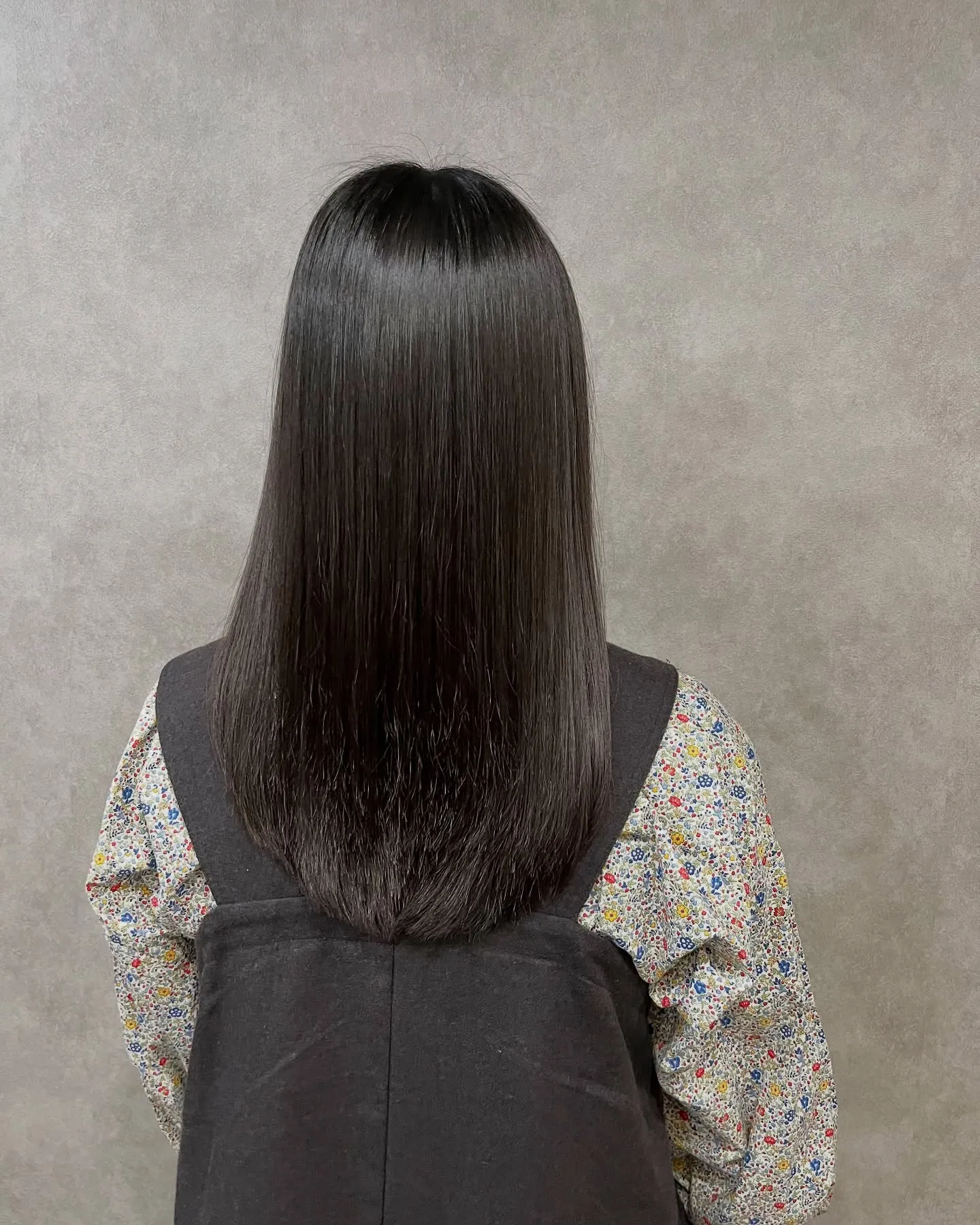 美髪矯正で憧れのツヤ髪に☺︎