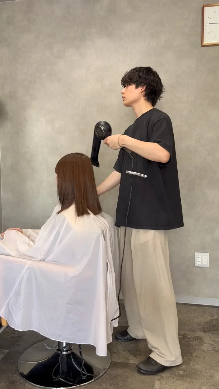 コテ巻きも楽しめる髪質改善☺︎